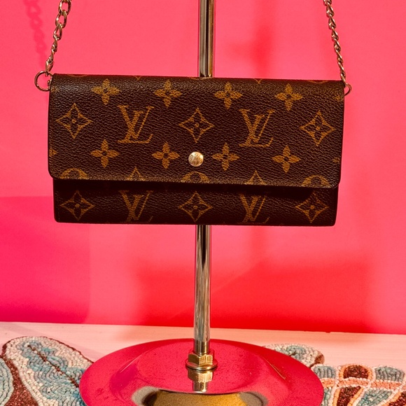 Louis Vuitton Silver Ed Brown Monogram Chain Bag - Picture 13 of 15